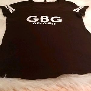 Guess V neck t shirt